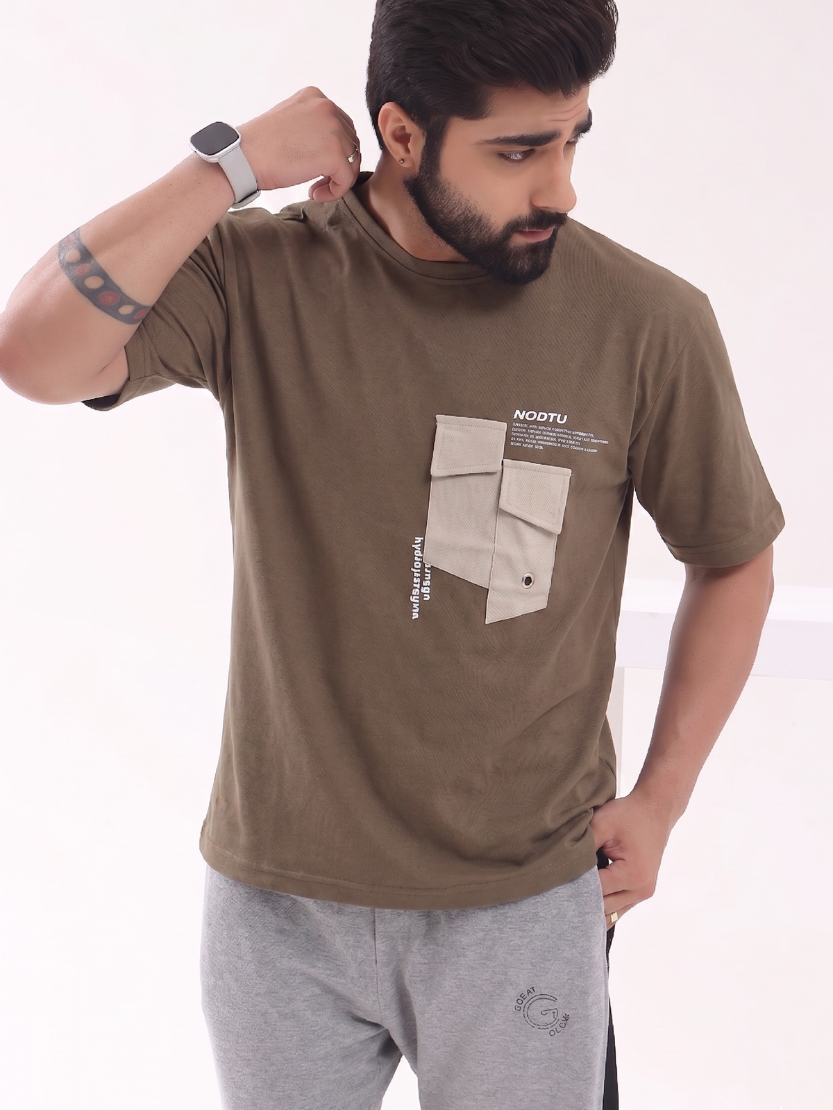 Core Cargo Drop Tee Brown