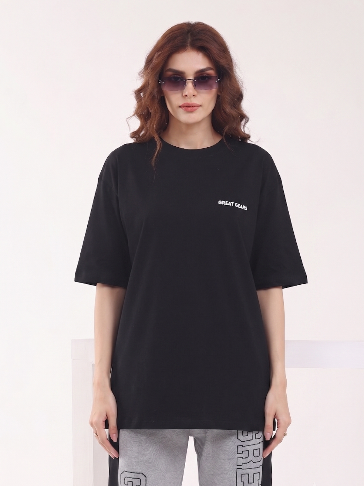 Modest Active-Wear Top Black